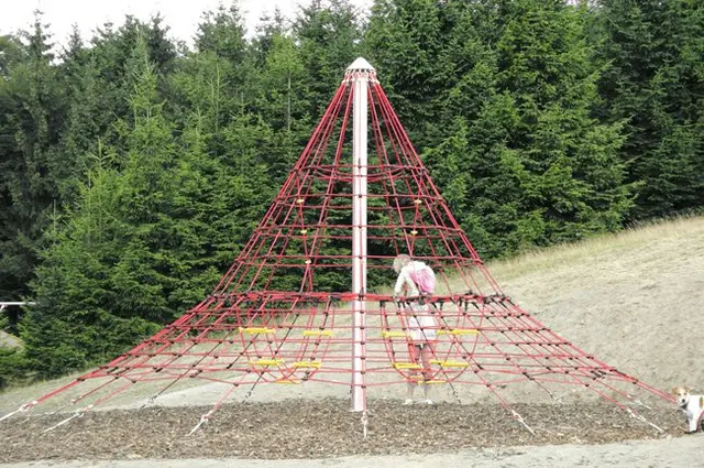 Cheops midi klatrepyramide L800 x B800 x H430 cm 