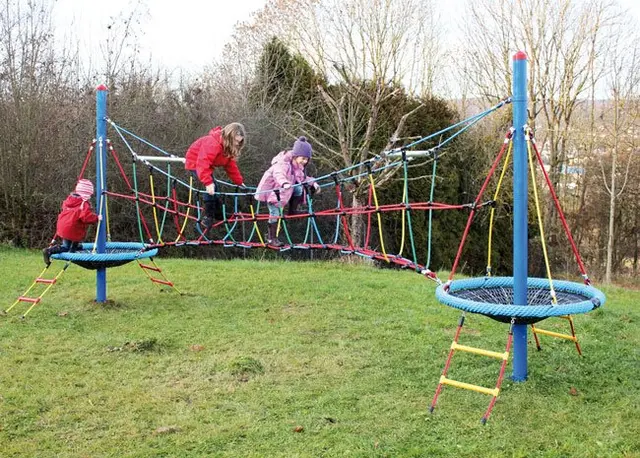 Tower Bridge L625 x B240 x H300 cm 