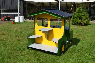 Traktor lekehus Grønn