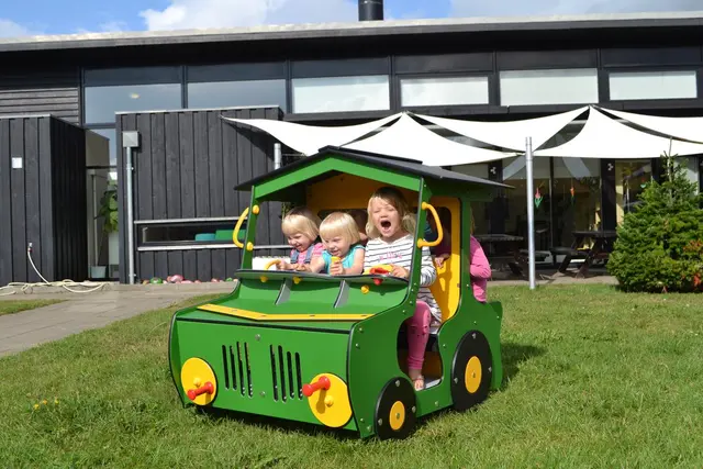 Traktor lekehus Grønn 