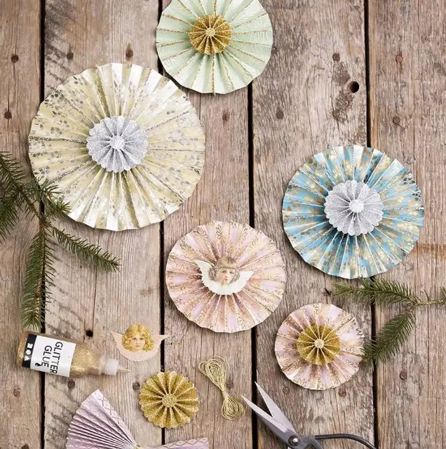 Glansbilder nisser og engler 30 ark 