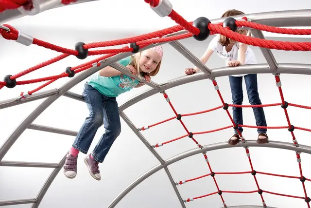 Klatrebue L400 x B370 x H190 cm 