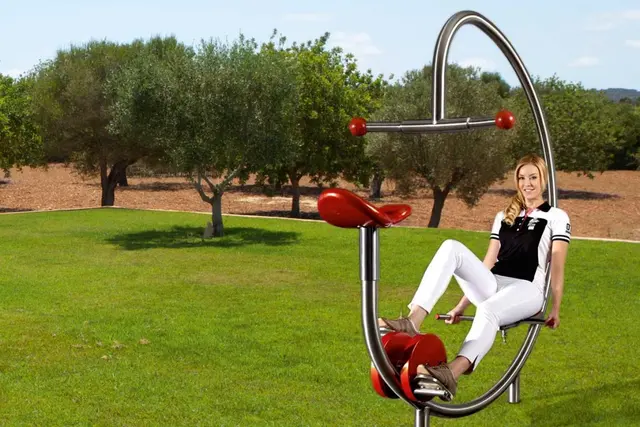 Fitness bike L175 x B80 x H193 cm 