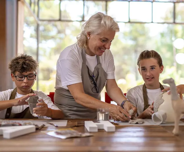 Pappmache skolesett 3 stk a 680 g. 