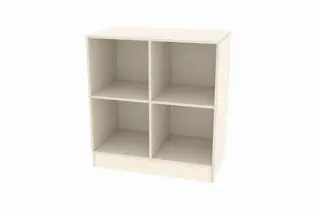 Kubus reol med bakvegg 4 rom Med sokkel