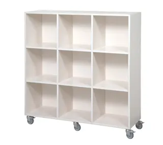 Kubus reol med bakvegg 9 rom Med hjul