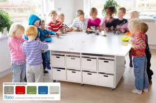 Funky stort multibord B150 x D150 x H73 cm