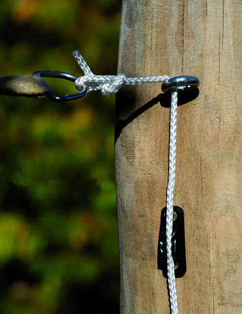 Monteringssett til trekantet solseil Til trestolper 