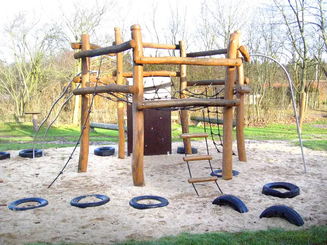 Core sekskantet klatresystem L670 x B420 x H310 cm 