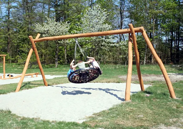 Core fugleredehuske i robinia multiswing L616 x B185 x H284 