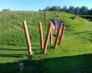 Trigonor Basic stylter og hoppestolper L210 x B80 x H130 cm