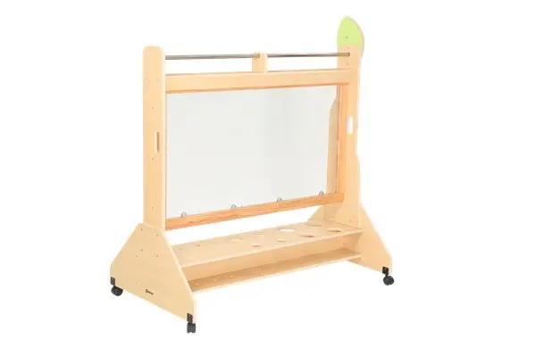 Mobilt staffeli med plexiglass L123 x B70 x H130 cm 