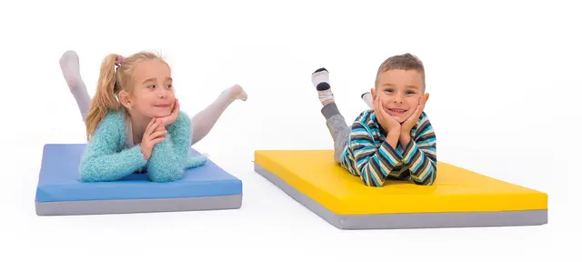 Hvilemadrass lys grønn L140 x B55 x H8 cm 