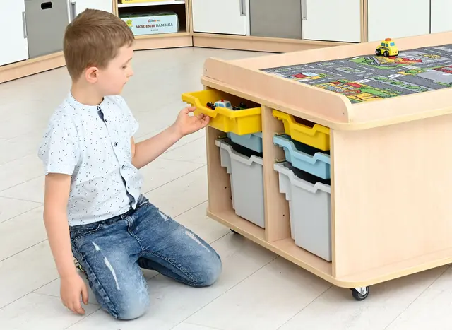 Rektangulært lekebord B149 x D81 x H57 cm 