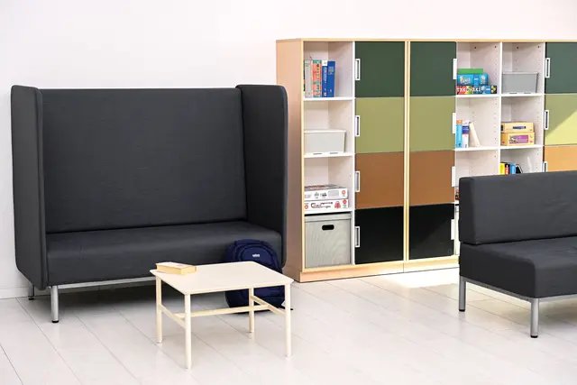 Quadro XL reol 8 rom B80 x D42 x H162 cm 