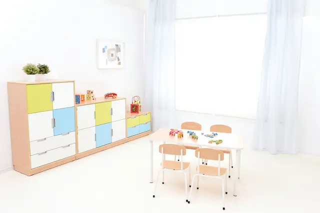 Quadro L reol for brede skuffer B80 x D42 x H125 cm 