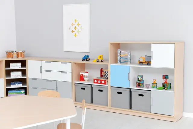 Quadro L asymmetrisk reol B117 x D42 x H125  cm 