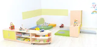 Quadro S buet reol med hjul B85 x D42 x H50 cm