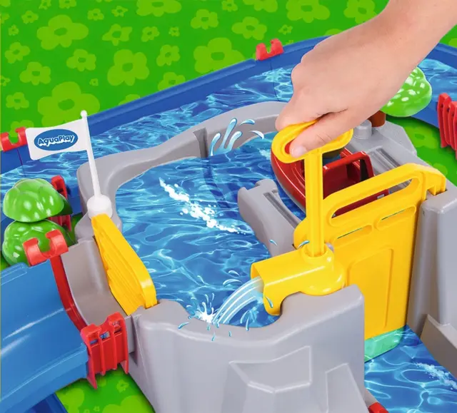 AquaPlay Mountainlake L126 x B88 cm 