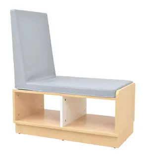 Quadro bokreol med sitteseksjon B80 x D42 x H88 cm