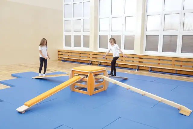 Oppnå gymnastikkube liten B94 x D94 x H64 cm 