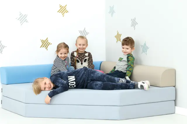 Utbrettbar sofa B300 x D150 x H15 cm 