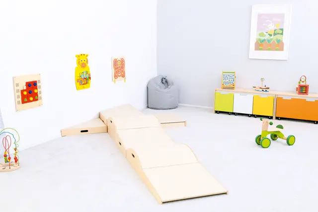 Akustikk lekepodie buet lav B66 x D66 x H10 cm 