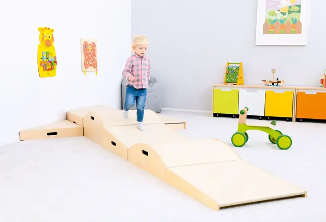 Akustikk lekepodie buet lav B66 x D66 x H10 cm 