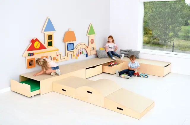 Akustikk lekepodie med uttrekkbar seng B70 x D146 x H30 cm 