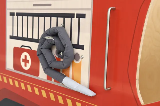 Brannbil lekebil B80 x D128 x H171 cm 