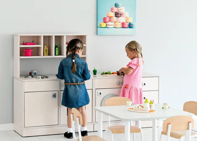 Bianca lekekjøkken set 3 med sokkel B160 x D40 x H108 cm 