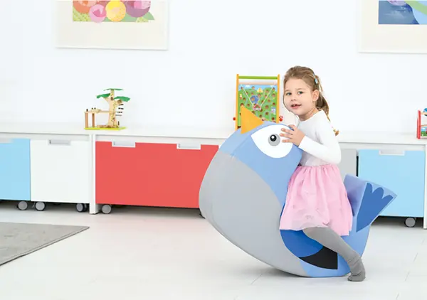 Skumfugl B68 x D30 x H58 cm 