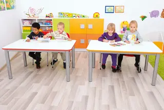 Colores stol junior rød Sittehøyde H38 cm