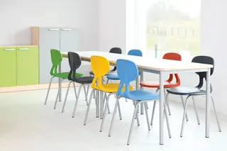 Colores stol rød Sittehøyde H42 cm