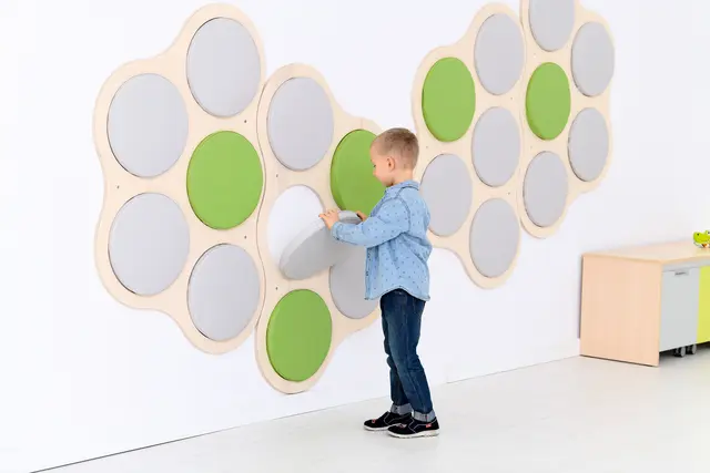 Veggpanel for sitteputer 