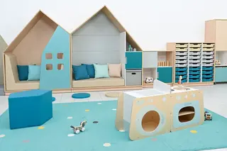 Quadro hus B130 x D60 x H174 cm