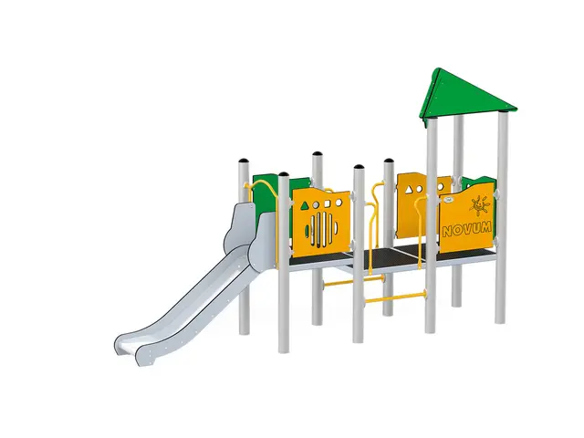 Orbis lekeapparat tårn 3 L115 x B435 x H274 cm 