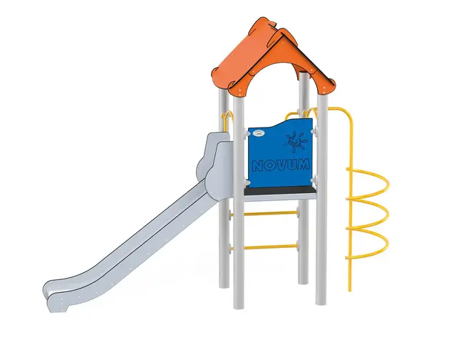 Orbis lekeapparat tårn 5 L121 x B371 x H295 cm 