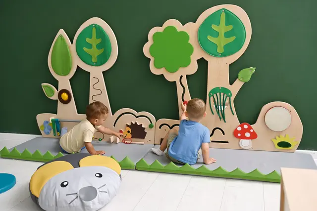 Skog motorikktavle II B132 x H118 cm 