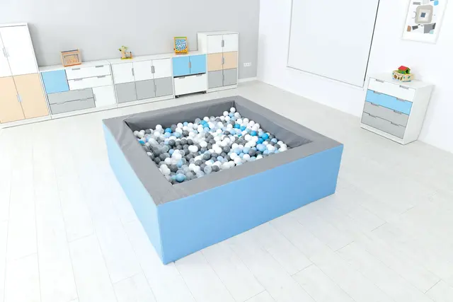 Ballbasseng inkl. baller B200 x D200 x H60 cm 