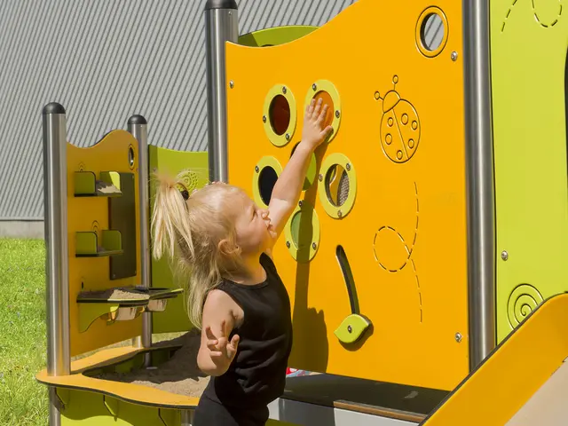 Milo lekepanel blomst L98 x B8 x H103 cm 