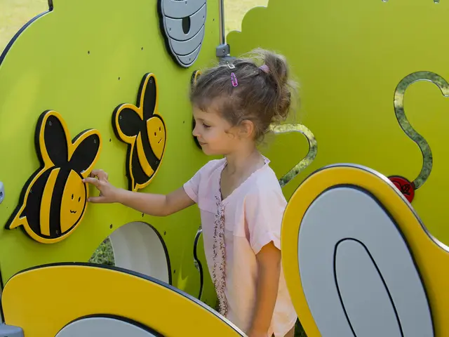 Milo lekehule med tunnel L149 x B131 x H152 cm 