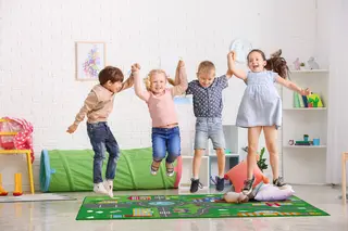 Leketeppe landsby L200 x B140 cm