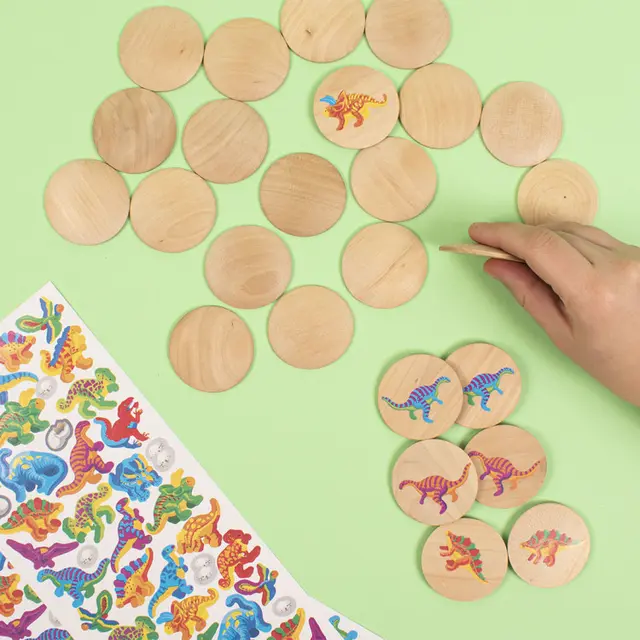 Klistremerker dinosaurer 98 stk 