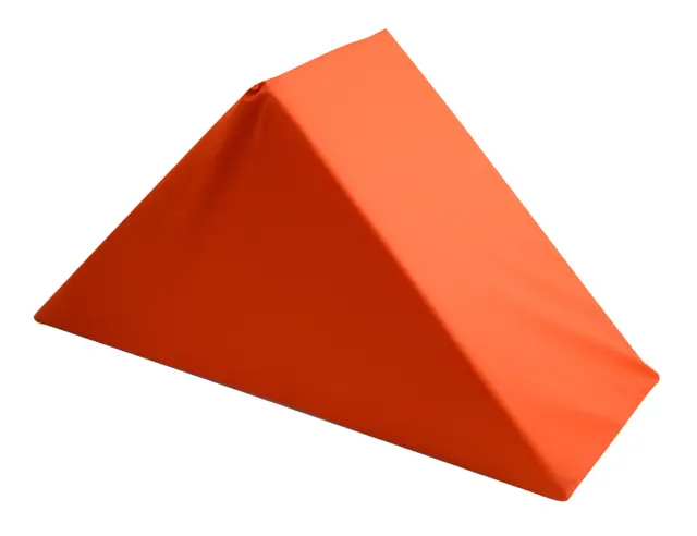 Kulør byggekloss triangel bomull gul L56 x B40 x H20 cm 