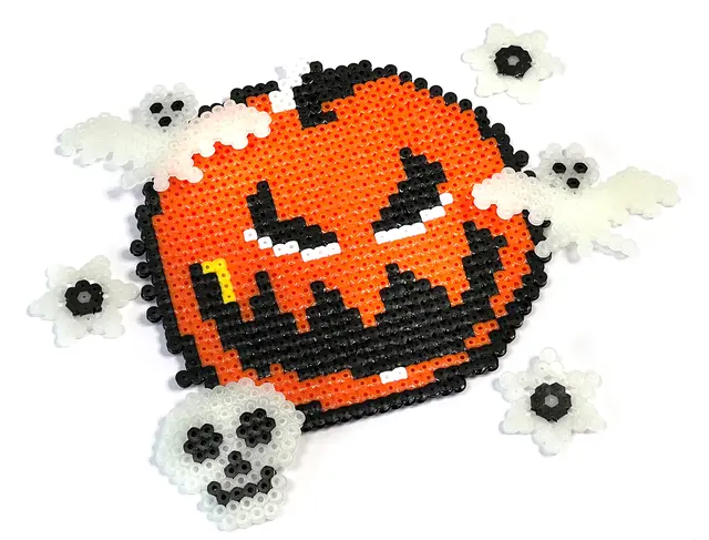 Halloweenpakke rørperler midi 18000 stk 