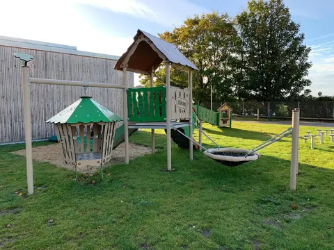 Ledon Explore Hanok lekeapparat L504 x B458 x H274 cm