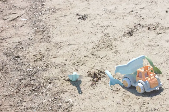 Viking Ecoline lastebil L28 cm 