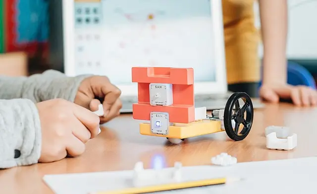 SAM Labs ladestasjon 