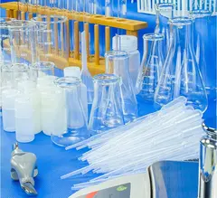 Laboratorieglass og utstyr 162 deler